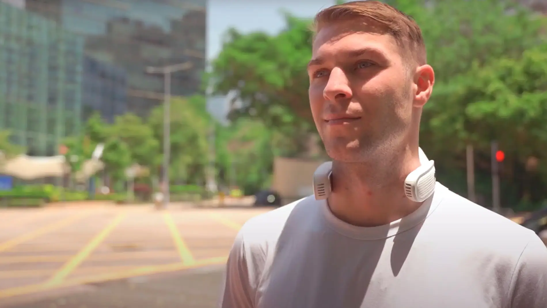 Aire acondicionado de cuello es el gadget definitivo contra la ola de calor